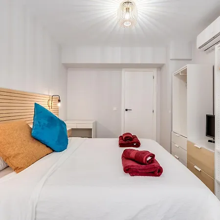 Apartment Picasso 2 *